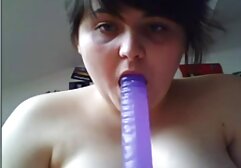 Thai trans con i capelli neri si spoglia e fa un nuovi film porno italiani gratis pompino perfetto
