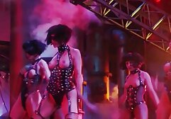 Tre fumatori di sigarette filmini porno italiani gratis cazzo anale dopo pompino nella vasca idromassaggio