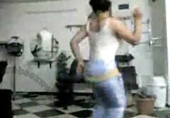 Prendendo un cazzo di grasso video italiani porno gratis con le mani legate