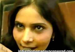 Splendida ragazza con filmini porno italiani gratuiti la figa pelosa scopa il suo figliastro